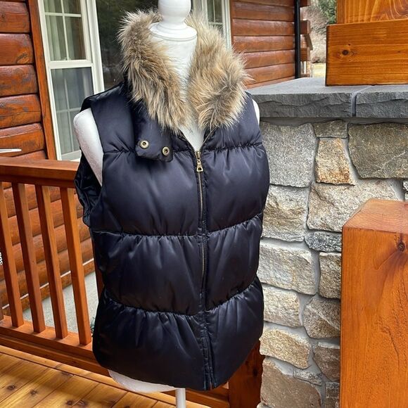 Tommy Hilfiger Vest with fur - Picture 1 of 16
